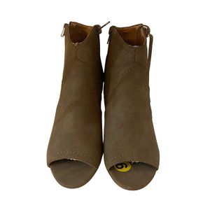 Peep Toe Chunky Heeled Zipped Booties